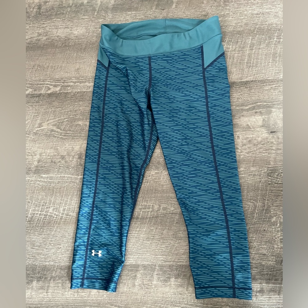 Underarmour size small Capri leggings